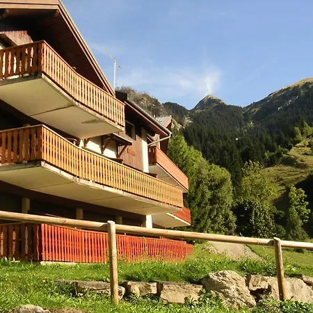 Ancolie - Hauts De Planchamp - 2 Pieces Pour 5 Personnes 781 Apartment